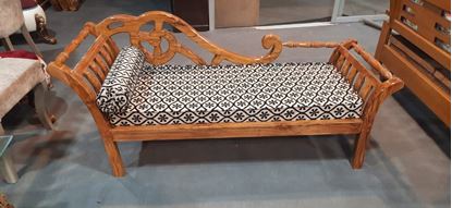 Picture of Divaine sofa ( sagun wood ) Lose Foam